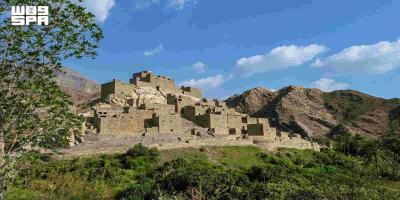 Al-Makhwah Attracts Visitors to Al-Baha With Mild Weather and Historic Villages